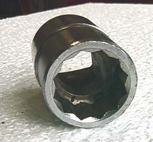 Hylsy 12 kulmainen-1-.jpg